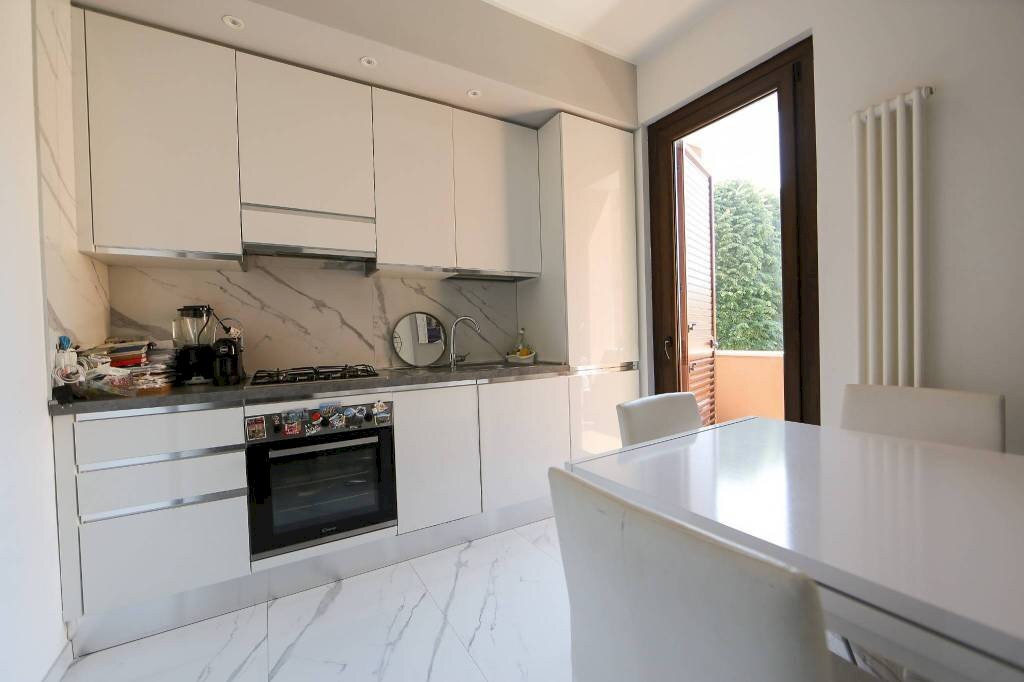 Cucina - Three-room apartment via Ippolito Nievo, 4, Monza - photo 2
