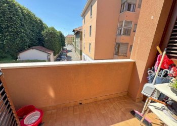 Terrazzo - Three-room apartment via Ippolito Nievo, 4, Monza - photo 6