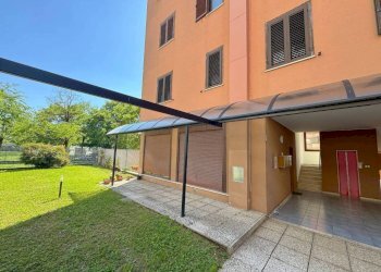 Giardino - Trilocale via Ippolito Nievo, 4, Monza - foto 7