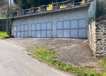 Box auto - Box via Murasse, Mezzenile - photo 1