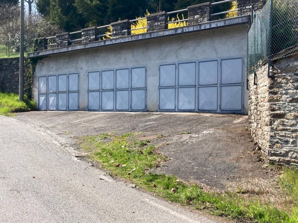 Box auto - Box via Murasse, Mezzenile - photo 2