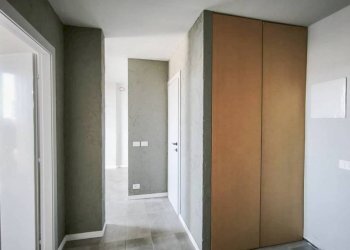 Ingresso - Trilocale via Francesco Rolla, Genova (zona Cornigliano) - foto 5