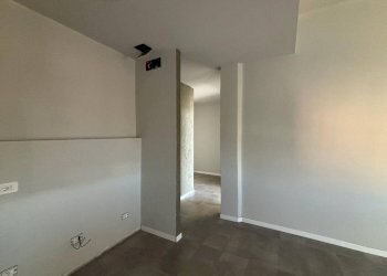 Soggiorno - Trilocale via Francesco Rolla, Genova (zona Cornigliano) - foto 8