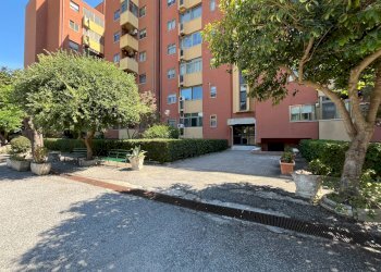 Foto 1 - Trilocale Via Bezzecca
 
1/A, Catanzaro - foto 1