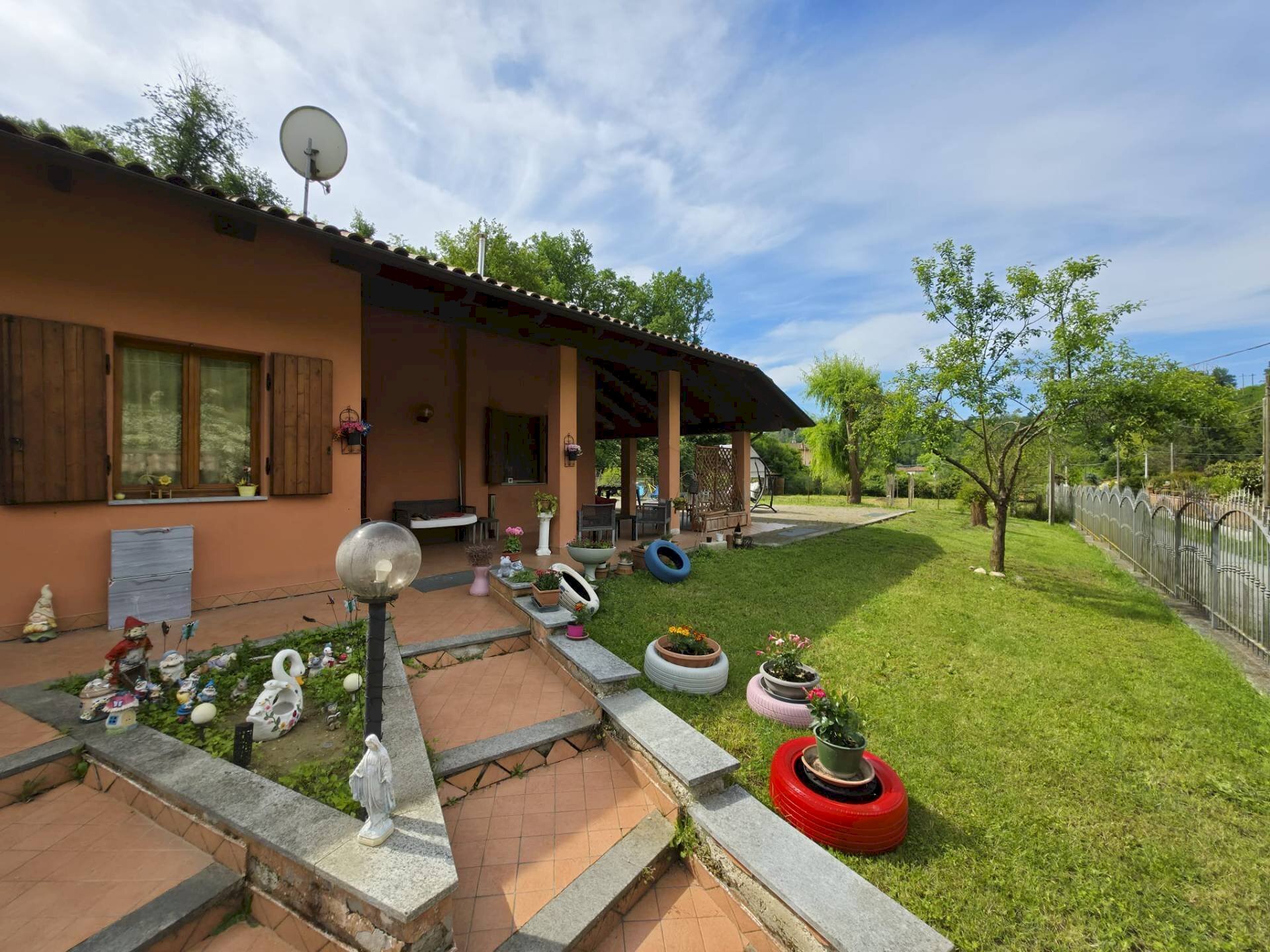 FACCIATA - Villa via val popola
 
4, Asti - photo 1