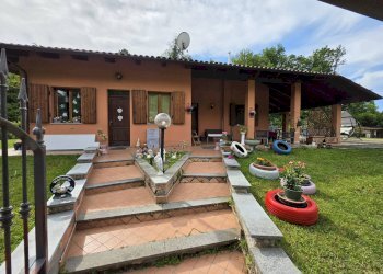 FACCIATA - Villa via val popola
4, Asti - photo 41