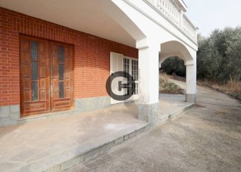 Portico - Quadrilocale via Barbara Allason, 60, Pecetto Torinese - foto 1