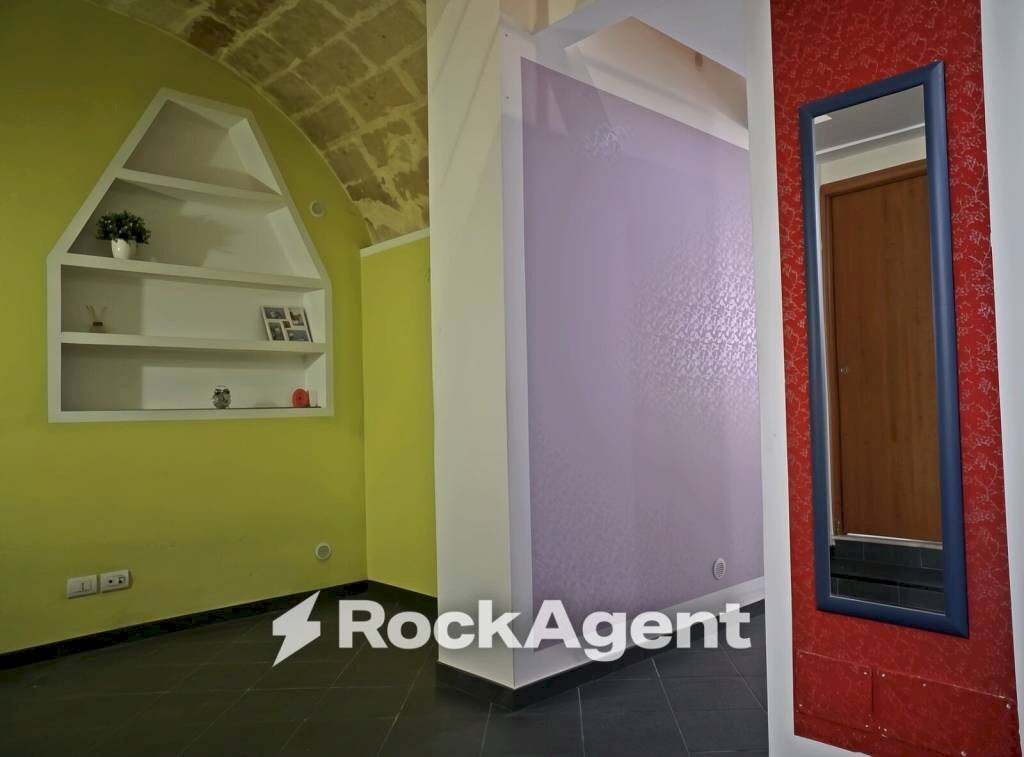 Stanza non arredata - Four-room apartment vico II Emanuele Duni, 8, Matera - photo 3