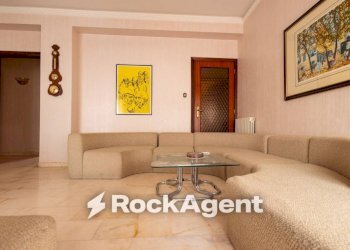Salone - Apartment via Eugenio de Riso, 77, Catanzaro - photo 16