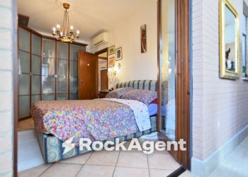 Camera da letto - Trilocale via Giorgio Bo, 35, Roma - foto 29