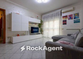 Salone - Four-room apartment via Alessi di Turio, 8, Catanzaro - photo 3