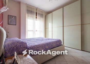 Camera da letto - Quadrilocale via Alessi di Turio, 8, Catanzaro - foto 13