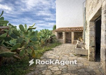 Giardino - Independent house via Circonvallazione, 19, Nociglia - photo 1