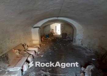 Cantina - Independent house via Circonvallazione, 19, Nociglia - photo 16