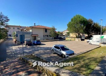 Zona - Negozio Staffoli 22, PI, Santa Croce sull'Arno - foto 9