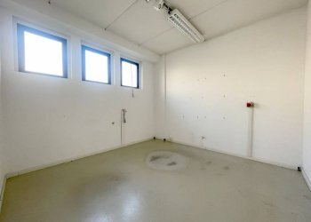 Ufficio - Warehouse via Giovanni Pascoli, Trescore Balneario - photo 5