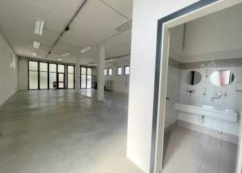 Interno non residenziale - Warehouse via Giovanni Pascoli, Trescore Balneario - photo 10