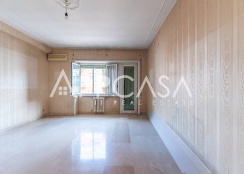Salone - Trilocale via Val di Cogne, 22, Roma - foto 2
