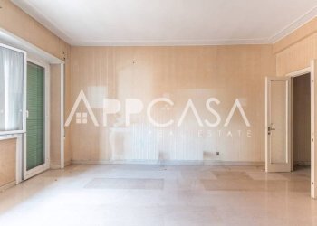 Salone - Trilocale via Val di Cogne, 22, Roma - foto 4