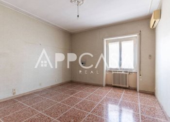 Camera da letto - Trilocale via Val di Cogne, 22, Roma - foto 19