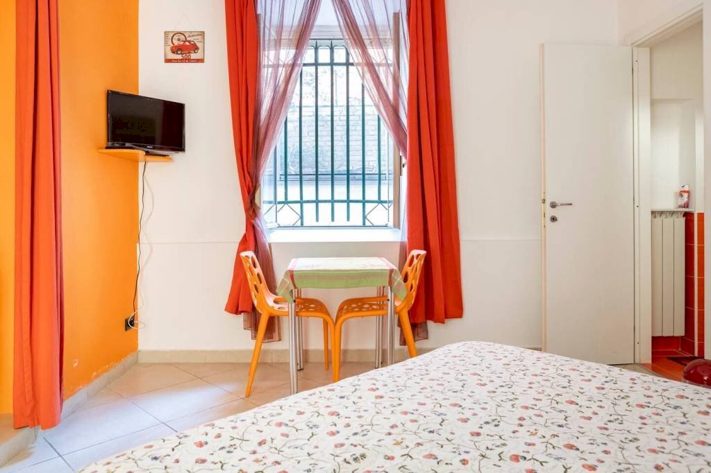 Camera da letto - Non-buildable land via Carlo Pisacane, 25, Roma - photo 2