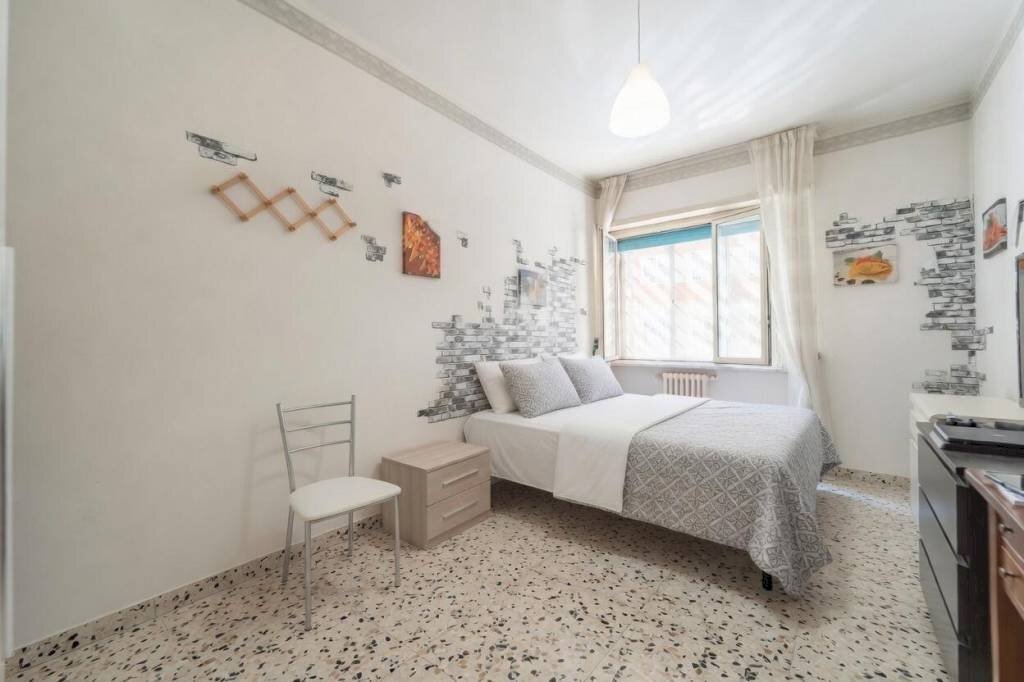 Camera da letto - Terreno non edificabile via Costantino, 37, Roma - foto 1