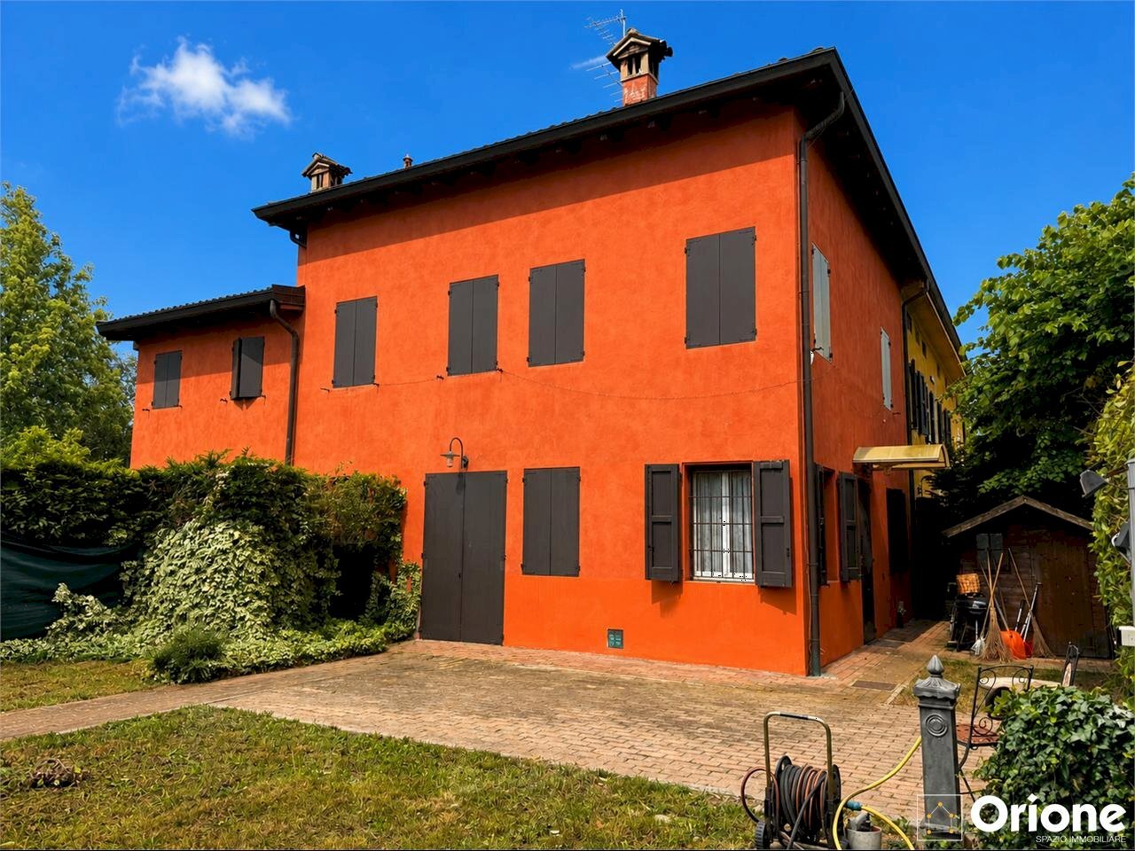 Porzione di casa Modena - foto 1