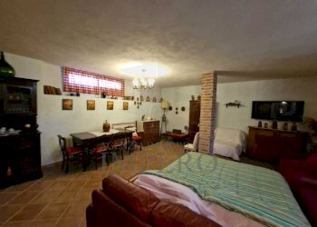 camera da letto - Villa Via Nervia 46, Ventimiglia - photo 13