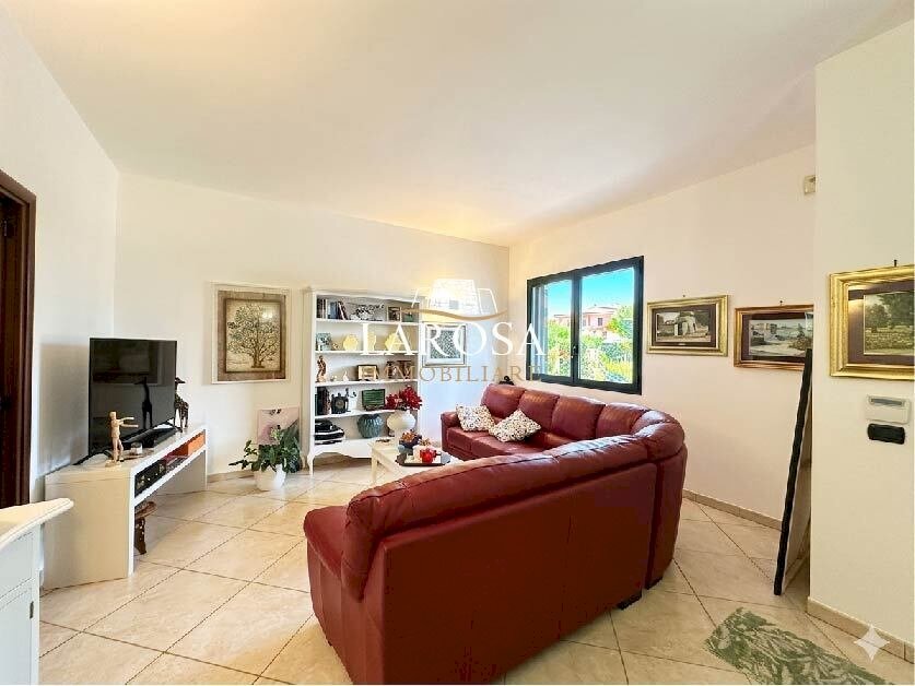 1 - Villa Via Lecce 156, Vernole - photo 2