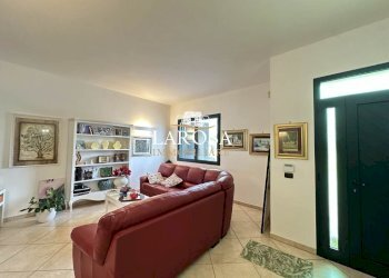 8 - Villa Via Boccaccio 150, Vernole - photo 7