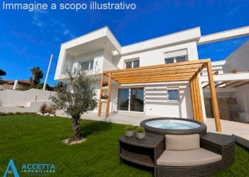 Giardino.jpg - Villa Via Azalee, Taranto - photo 4