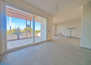 living.jpg - Villa Via Azalee, Taranto - photo 8