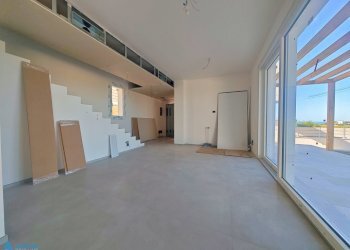 living.jpg - Villa Via Azalee, Taranto - photo 11