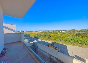 Balcone.jpg - Villa Via Azalee, Taranto - photo 14