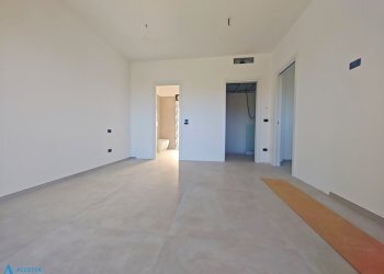 Camera da letto.jpg - Villa Via Azalee, Taranto - photo 15