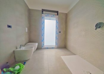Bagno.jpg - Villa Via Azalee, Taranto - photo 16
