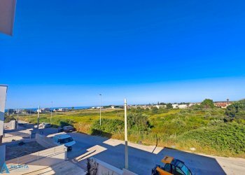 Balcone.jpg - Villa Via Azalee, Taranto - photo 17