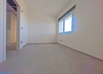 Camera da letto.jpg - Villa Via Azalee, Taranto - photo 18
