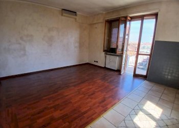 Two-room apartment Vinovo - photo 3