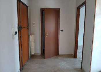 Two-room apartment Vinovo - photo 5