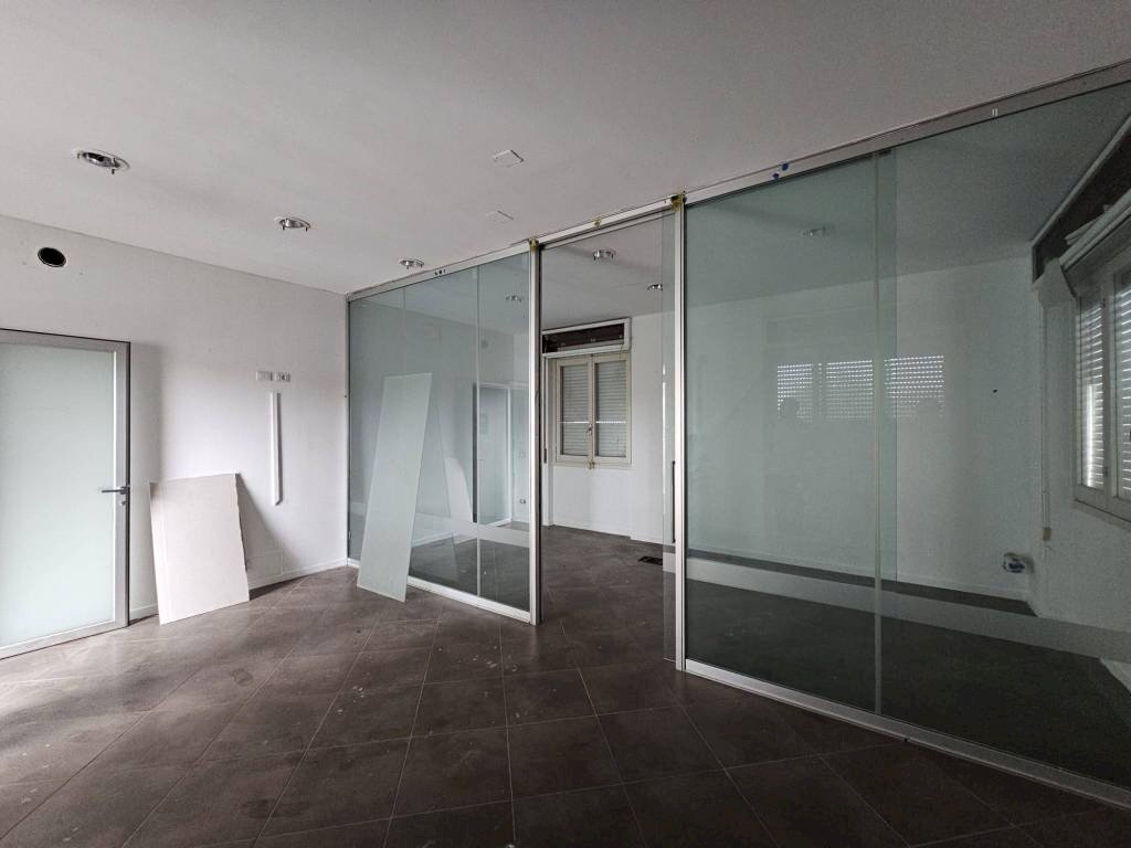 Office via Giuseppe Parini, Gorgonzola - photo 2