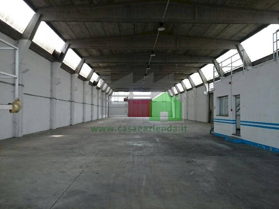Capannone Rodano - foto 3