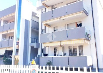 Trilocale Viale Tommaseo, Riccione - foto 1