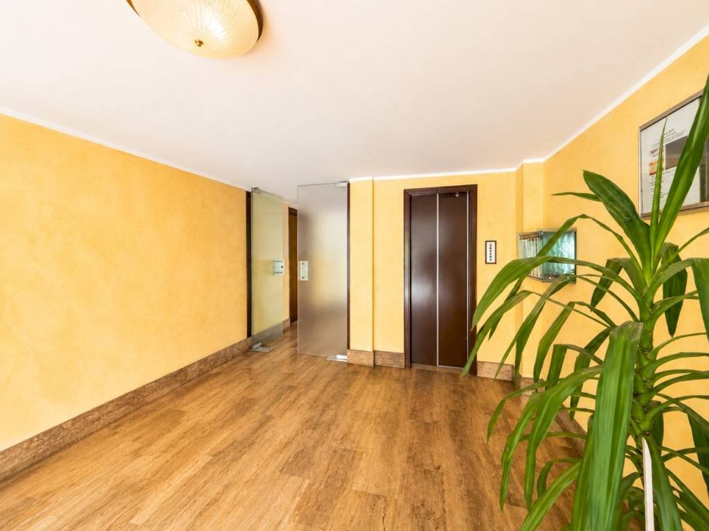 Interno palazzo - Quadrilocale viale Signorini, 7, Villastellone - foto 3