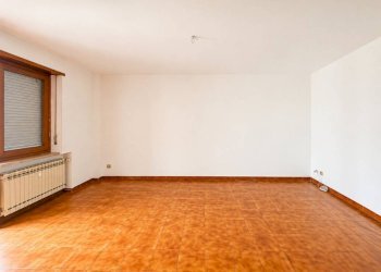 Salone - Appartamento viale Signorini, 7, Villastellone - foto 6