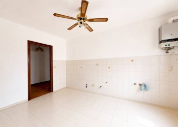 Cucina - Appartamento viale Signorini, 7, Villastellone - foto 9