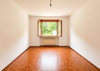 Camera da letto - Quadrilocale viale Signorini, 7, Villastellone - foto 10