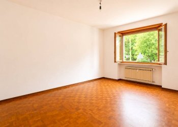 Camera da letto - Appartamento viale Signorini, 7, Villastellone - foto 17