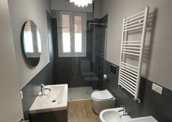 Bagno - Bilocale via San Felice, 94, Bologna (zona Centro Storico) - foto 15