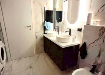 Bagno - Quadrilocale piazza Giuseppe Mazzini, 6, Carmagnola - foto 3
